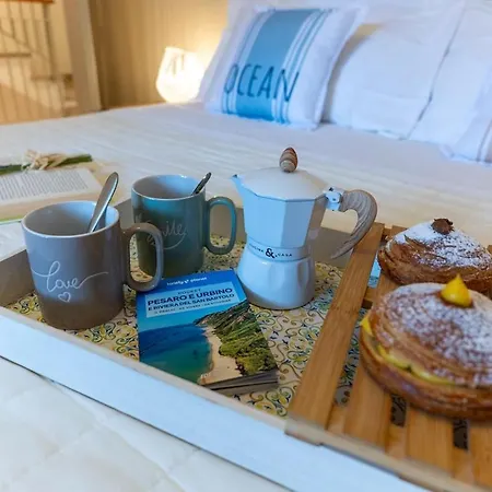 Levante Nel Colorato Porto Di Mare By Yohome Appartement *