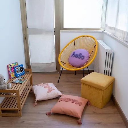 Levante Nel Colorato Porto Di Mare By Yohome Appartement *