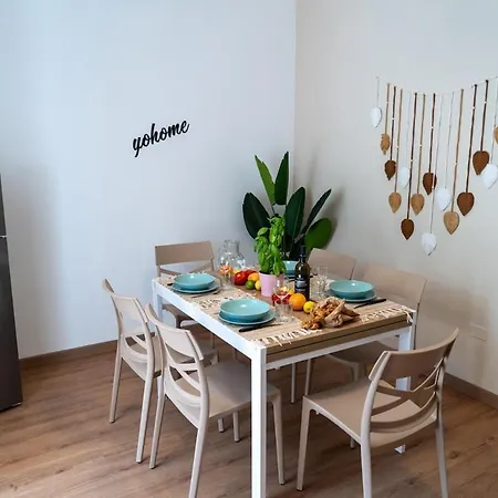 Levante Nel Colorato Porto Di Mare By Yohome Appartement *
